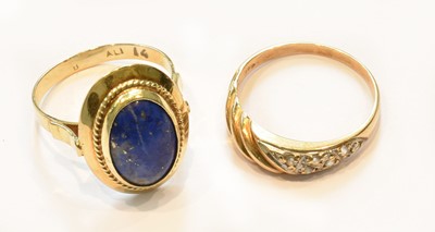 Lot 326 - A Lapis Lazuli Ring, stamped '14', finger size...