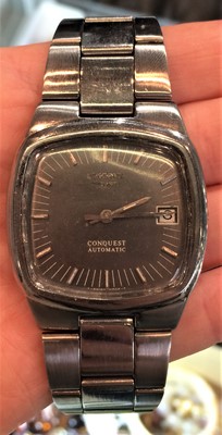 Lot 390 - A Steel Automatic Longines Conquest Wristwatch