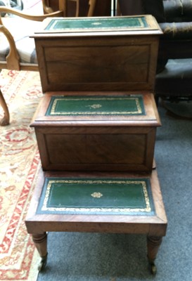 Lot 1160 - A Set of Gilt Tooled Green Leather Inset...