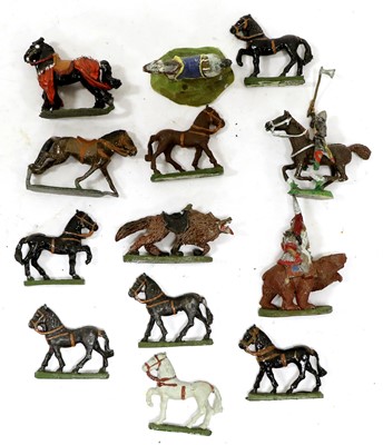 Lot 330 - Various Wargaming Figures