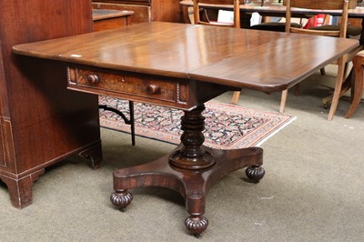 Lot 1317 - A William IV Mahogany Centre Pedestal Pembroke...