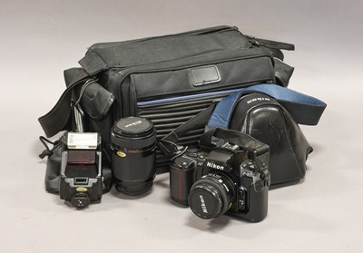 Lot 324 - Nikon F601 Camera