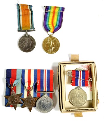 Lot 1 - A First World War Pair, awarded to J-3660...