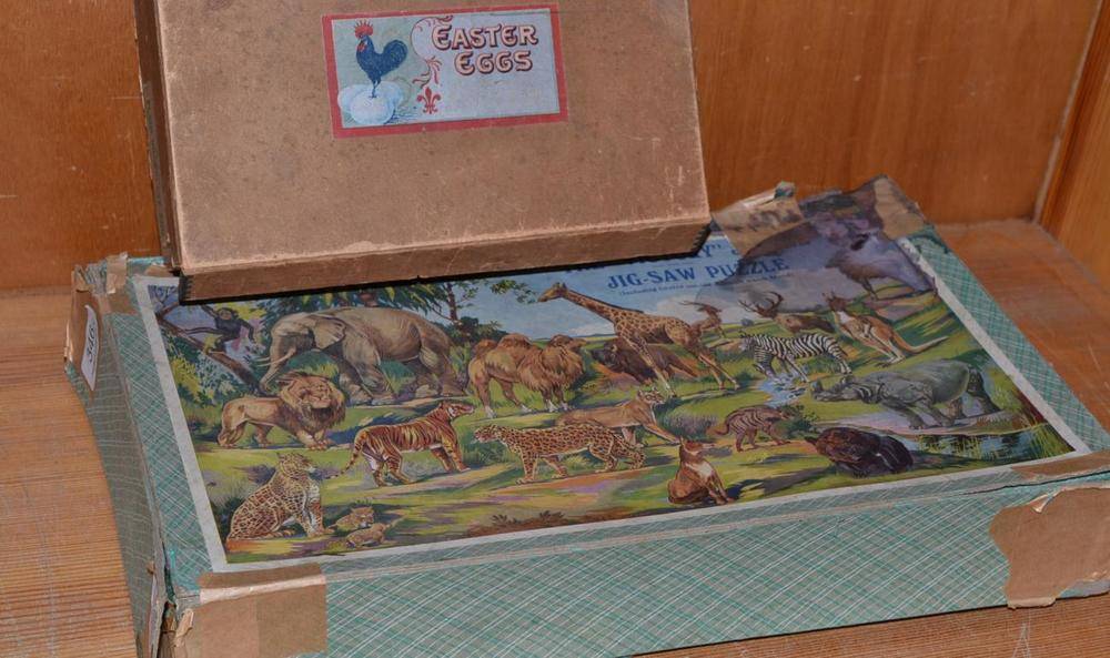 Lot 346 - The Victory Jungle Jigsaw Puzzle with 12 cut-out animals (G-E box F-P) together with an early...