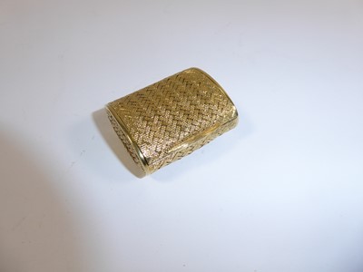 Lot 2068 - A Gold Pill-Box