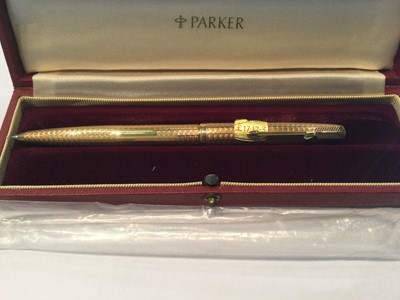 Lot 124 - An Elizabeth II Gold Parker Ballpoint-Pen,...