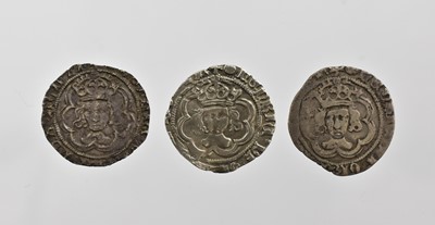 Lot 139 - 3 x Henry VII, Halfgroats 1495-8, mm tun (one...