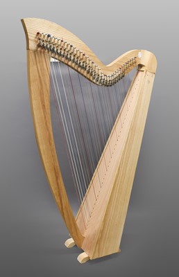 Lot 157 - Harp