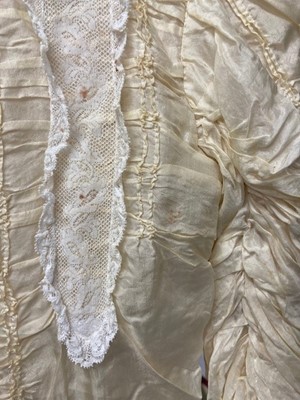 Lot 2046 - Early 20th Century Cream Silk Wedding Outfit,...