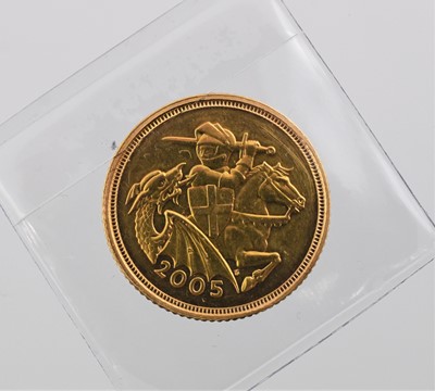 Lot 383 - Elizabeth II, Half Sovereign 2005, obv....