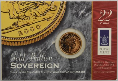 Lot 367 - Elizabeth II, Sovereign 2000, obv....