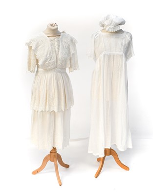 Lot 2030 - Edwardian White Cotton Day Dress with short...