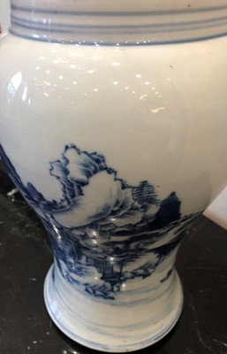 Lot 294 - A Chinese Porcelain Vase, in Kangxi style,...