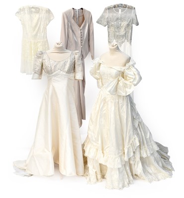 Lot 2020 - Modern Wedding Dresses and Accessories,...