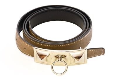 Lot 5053 - Hermès Leather Belt reversible in grey and...