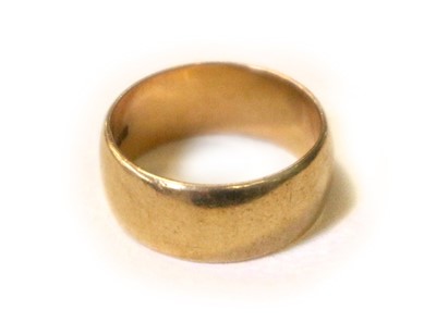 Lot 58 - A 9 Carat Gold Band Ring, finger size X