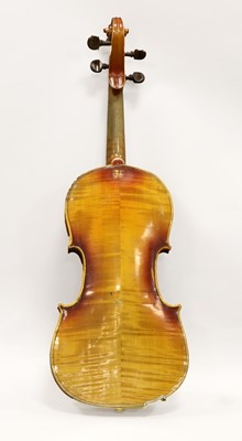 Lot 17 - Violin