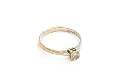 Lot 4 - An 18 Carat White Gold Diamond Solitaire Ring,...