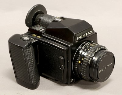 Lot 172 - Pentax 645 Camera Outfit