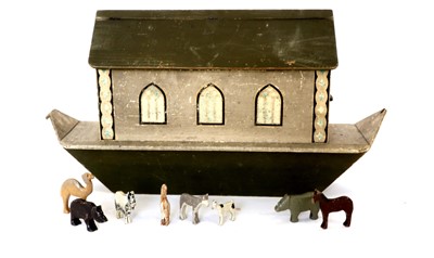 Lot 424 - A Painted Pine Noah’s Ark, late 19th century,...