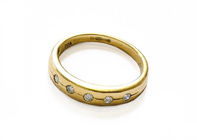 Lot 37 - A 9 Carat Gold Diamond Five Stone Ring, finger...