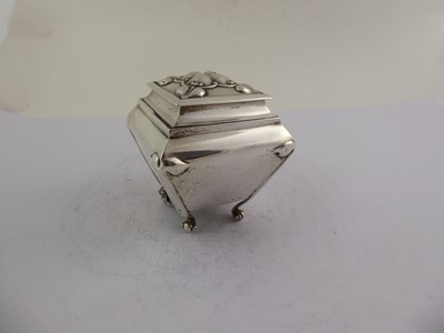 Lot 2122 - A Victorian Silver Box