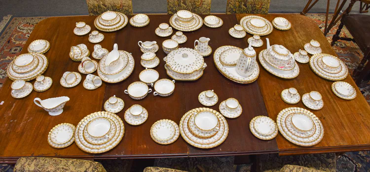 Lot 381 - A Spode Fleur de Lys Comprehensive Dinner, Tea...