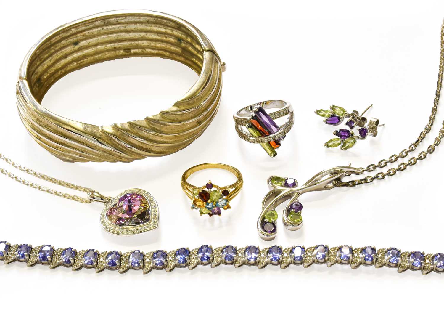 Lot 75 - A Quantity of Jewellery, including 9 carat...