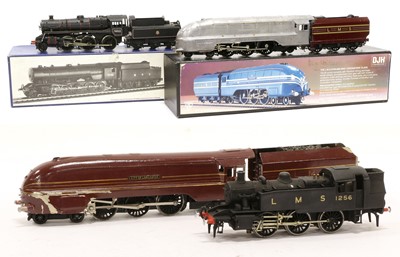 Lot 144 - Constructed OO Gauge Kits With Motors