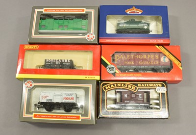 Lot 153 - Liliput, Trix And Other OO Gauge