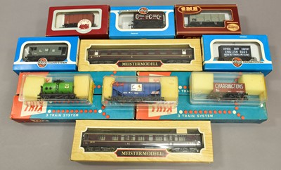 Lot 153 - Liliput, Trix And Other OO Gauge