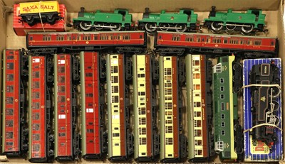 Lot 108 - Hornby Dublo 2-Rail Locomotives and Coaches