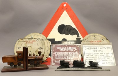 Lot 102 - Various Railway Related Items