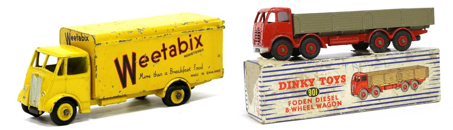 Lot 391 - Dinky 514 Guy Van Weetabix