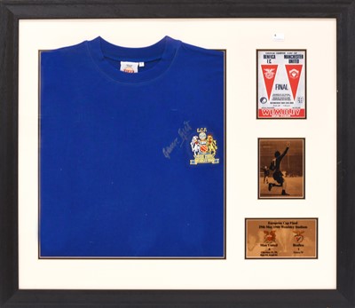 Lot 5 - George Best Signed Football Shirt