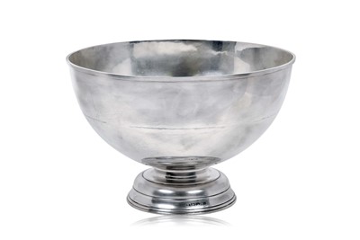 Lot 2164 - An Elizabeth II Silver Punch-Bowl