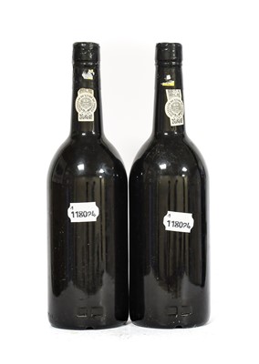Lot 5232 - Warre's 1980 Vintage Port (two bottles)
