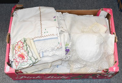 Lot 333 - Assorted Mainly 20th Century White Table Linen,...