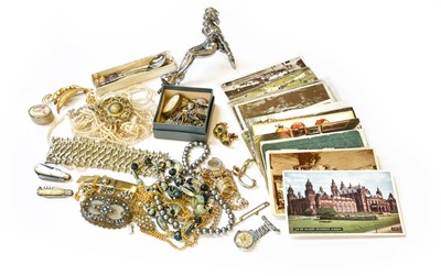 Lot 132 - A Selection of Costume Jewellery, plated...