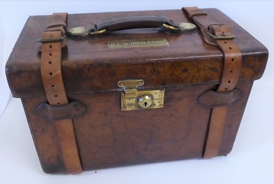 Lot 271 - A James Purdey & Sons Ltd. Stitched Leather...