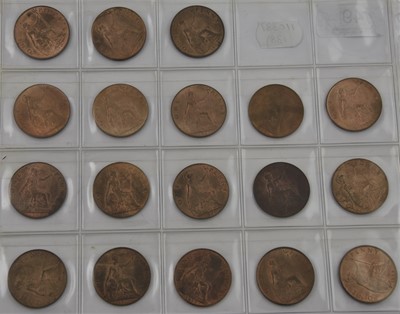 Lot 49 - 13 x Edward VII, Pennies comprising: 1902 ‘low...