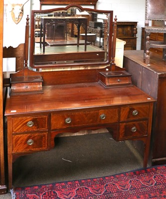 Lot 1332 - An Edwardian Mahogany Two Part Bedroom Suite,...