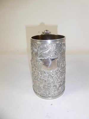 Lot 2104 - A Large Chinese Export Silver Mug