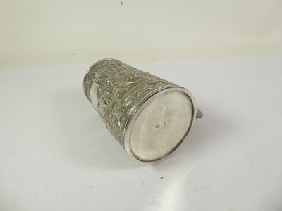 Lot 2104 - A Large Chinese Export Silver Mug