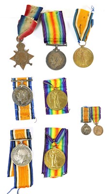 Lot 28 - A First World War Trio, awarded to 22169 PTE.T....