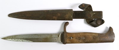 Lot 136 - A First World War German Trench Knife, the...
