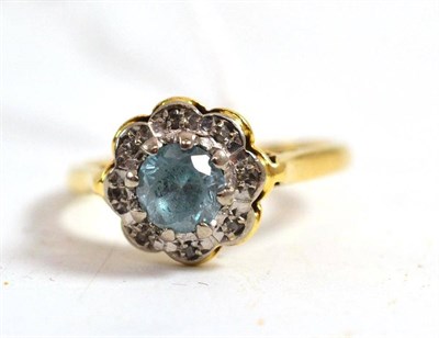 Lot 157 - A blue zircon and diamond cluster ring