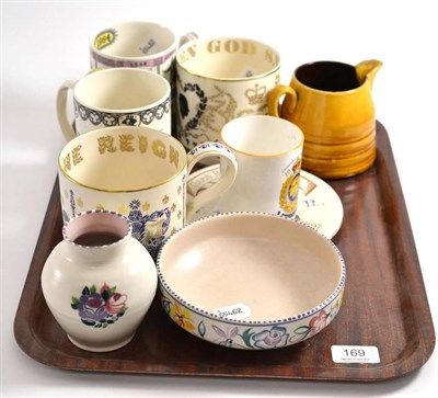 Lot 169 - A tray with commemorative and other china