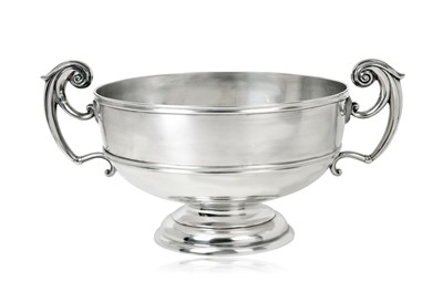 Lot 2133 - An Edward VII Silver Two-Handled Cup
