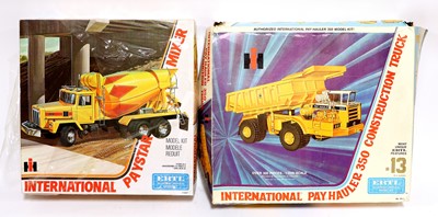 Lot 297 - Ertl Two Model Kits